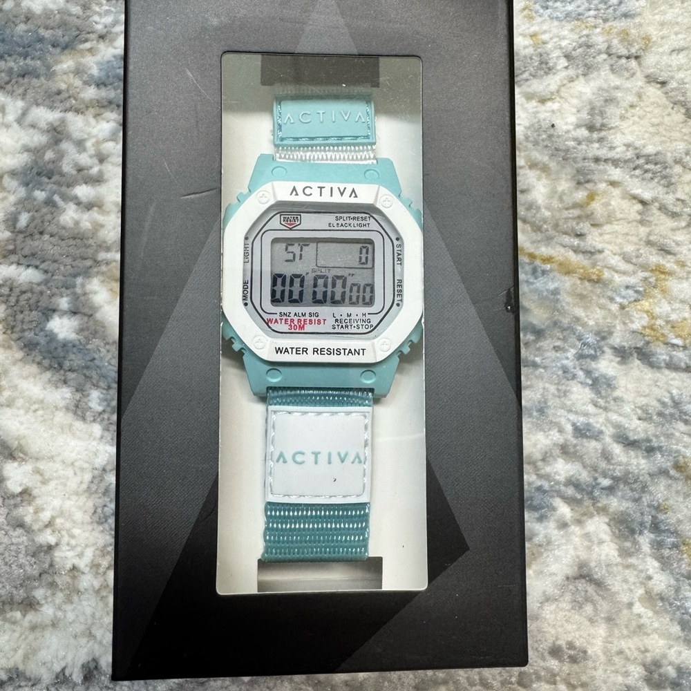 Ativa Smartwatch